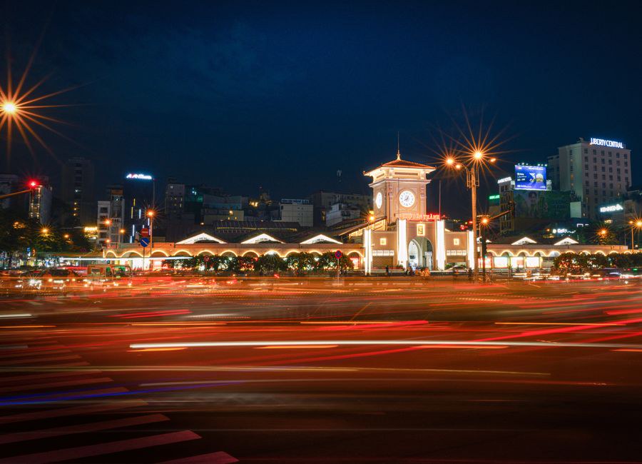Cho thuê màn hình LED sân khấu: góc nhìn dân IT